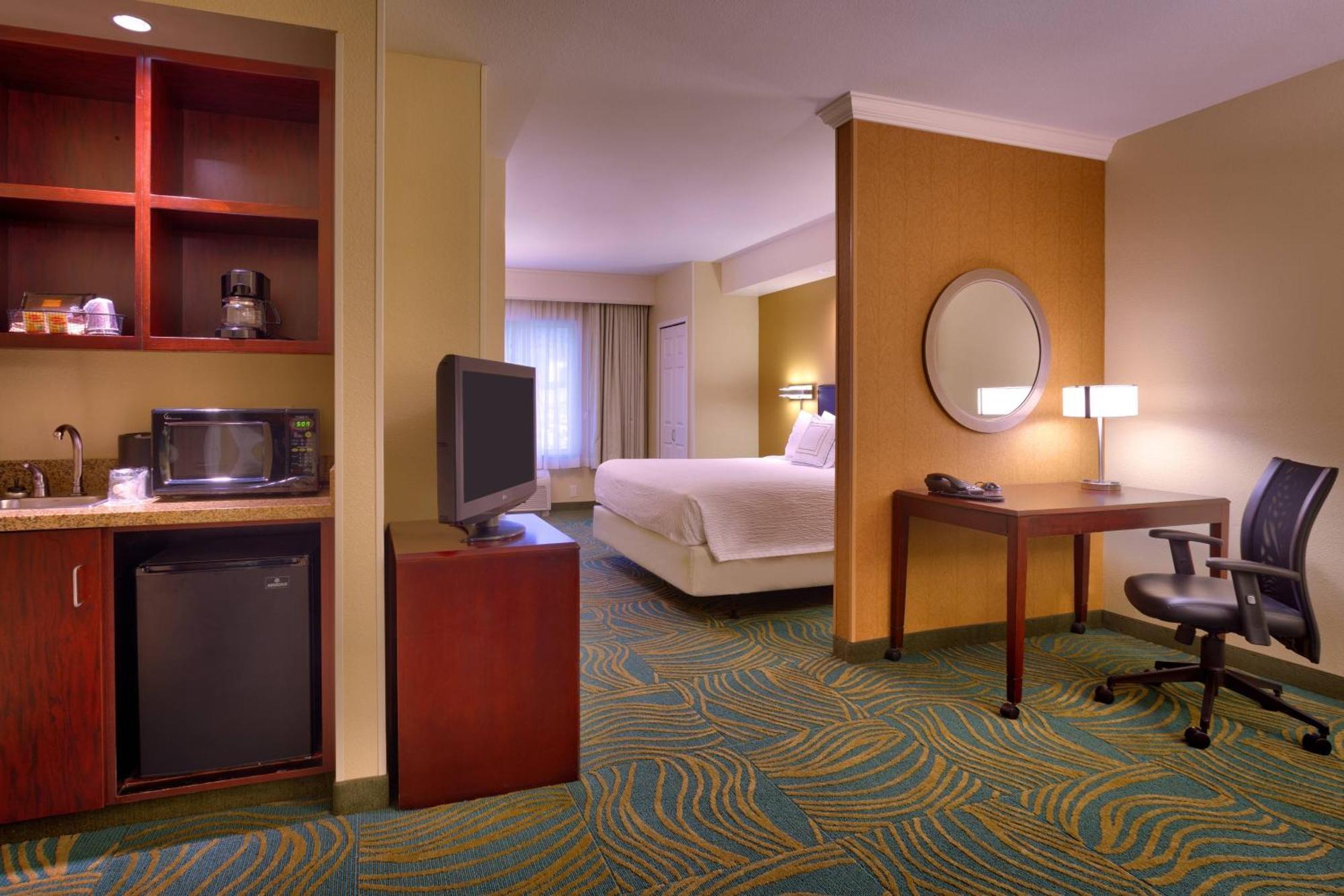 สปริงฮิลล์ สวีท ซีดาร์ ซิตี้ Hotel ซีดาร์ซิตี ภายนอก รูปภาพ